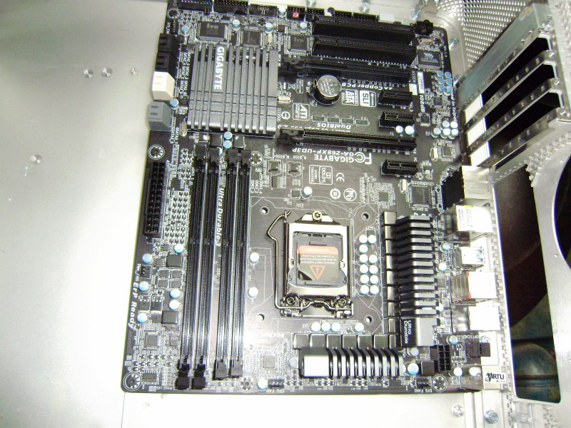 motherboards to fit power mac g5 case